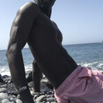 Chico negro guapo y con