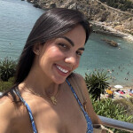 Isadora brasileña - Me llamo Isadora soy una chica morena dulce y con unas curvas preciosas.
