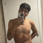 Latino - Soy un chico muy guapete que le gustaría disfrutar un poco