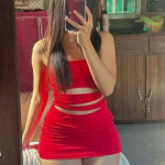 Ana 23 años en puerto de Vallecas