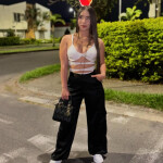 LARY VENEZOLANA MUY DIVERTIDA Y