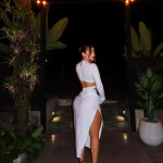 Latina Peliroja - Soy una chica muy me gustaría con mi esbelto cuerpo mis curvas te atraparán y mi t