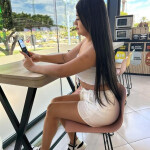 DANNA NOVEDAD LEON - Soy Danna una chica de 26 años colombiana y diferente si lo que buscas son mome