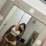 Y Dispuesta a Bebe - Quiero hacer mi amigas y ven y se ese privilegiado de la noche no te vas arrepe