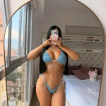 HOLA SOY SOPHIA JOVEN CUERPO