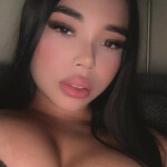 VALENTINA BELLEZA COLOMBIANA RECIÉN LLEGADA