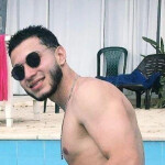 Chico Joven colombiano de buen fisico...