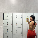FABY - Soy una hermosa venezolana de belleza cabello negro y una sonrisa que conquista desde el prim
