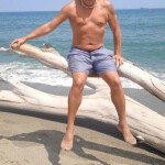 Chico de Compañía - Chico de Compañía para hombres y mujeres para más información y fotos WhatsApp