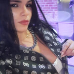 KELLY NUEVA EN LA CIUDAD COLOMBIANA TOP