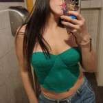 Melissa de vuelta - Hola soy una chica latina en búsqueda de nuevas experiencias y masajes profesion