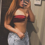 Emily una dama de bellas curvas y suave piel