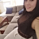 COLOMBIANA MASAJISTA DE REGRESO A ALCANTARILLA 24H