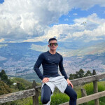 CHICO COLOMBIANO DE LUJO
