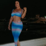 Camila - Hola mi amor soy una chica latina tengo 25 años con una carita angelical educada y encantad