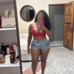 MORENA DE BUENAS CURVAS TRANQUILA Y DIVERTIDA