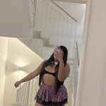 Dulce - Soy una Dulce y simpatica colombiana de 22 añitos que busca conocer hombres serios y muy con