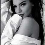 CAMILA NOVEDAD Y POCOS DÍAS VILLARROBLEDO