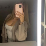 Latina rubia - Hola soy Gabriela una chica joven latina con ganas de conocerte y contigo soy muy lim