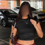 Y morena - Si quieres conmigo soy la chica indicada Soy divertida alegra y muy carismática atrevete 