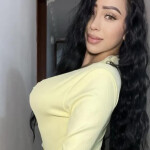 Selena divertida nueva en la zona