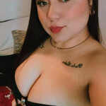 Soy mujer de 28 años que brinda acompañamiento