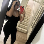 Mía - Soy mía una chica dulce cariñosa y muy me encanta hacer sentir especial a la persona que está 