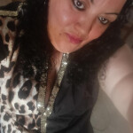 Chica gordita - Hola buenas soy Sonia encantada 43 años sevillana y española morena gordita ojos osc
