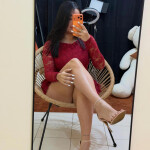LATINA ENCANTADORA CAMILA AQUI EN DOS HERM