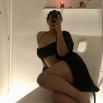 Sara - ¿Deseas un oasis de y relajación? Soy Sara una latina lista para despertar tus sentidos con m