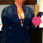 Samantha tu masajista especialista en cuidados para ti