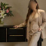 ¡¡¡ELEGANTE MASAJISTA ESPAÑOLA!!!