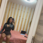 HERMOSA TE GARANTIZO DE UN MOMENTO AGRADABLE SIEMPRE DOY LO MEJOR DE MI