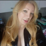 TRAVESTI RUBIA ESPAÑOLA GUAPA Y CON MUCHAS GANAS