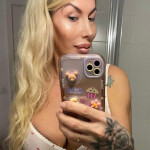Rubia guapísima - Hola soy una trans argentina en madrid y soy muy amable y educada simpática y cari