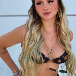 Manuela GIRL - Hello! My name is Manuela and spring is in my blood. Sweet and fun, I am very affecti