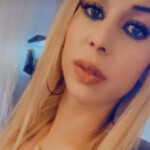 Victoria - Hola soy Yoana una trans enerjica con un de si tienes ganas de diversión puedes escribir