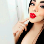 Natasha tu bombom latina