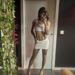 Luna brasileña - Hola corazones! Mi nombre es Luna soy una chica trans CD Brasileña con una figura e