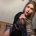 A Y EXPERTA EN TODO - Soy Carolina soy una chica trans de 25 años con una personalidad muy tierna y