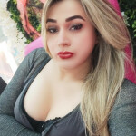 Nueva Hermosa transsexual latina espera por ti
