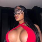 Chica trans nueva - Hola soi Safira recién llegada ala zona soi una chica mui ven sin dudarlo ... ve