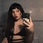ABRIL CHICA TRANS MUY ENROLLAD