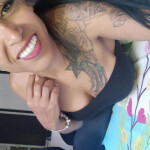 Karolina - Linda transexual colombiana dispuesta a en soy y y super cariñosa más información por Wha
