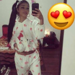 PELINEGRA EXOTICA TODO UN BOMBOM ... TRANS SUPER FEMENINA VALERY JIMÉNEZ 24 HORAS