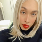 Hola soy un rubia muy rica y fliparas con migo