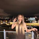 HOLA POR PRIMERA VEZ AQUÍ TRANS Y HERMOSA NO DUDES Y ACTUALES