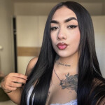 Hola soy chloe trans bombon latino muy respetuosa soy una chica muy cuiriosa