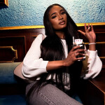 Jasmine trans femenina