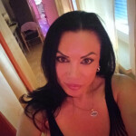 Transexual iris - Travestis iris guapa muy femenina ofrece y ???llamame